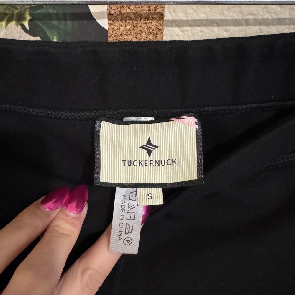 Women’s Tuckernuck Black Leggings size small - Picture 3 of 7